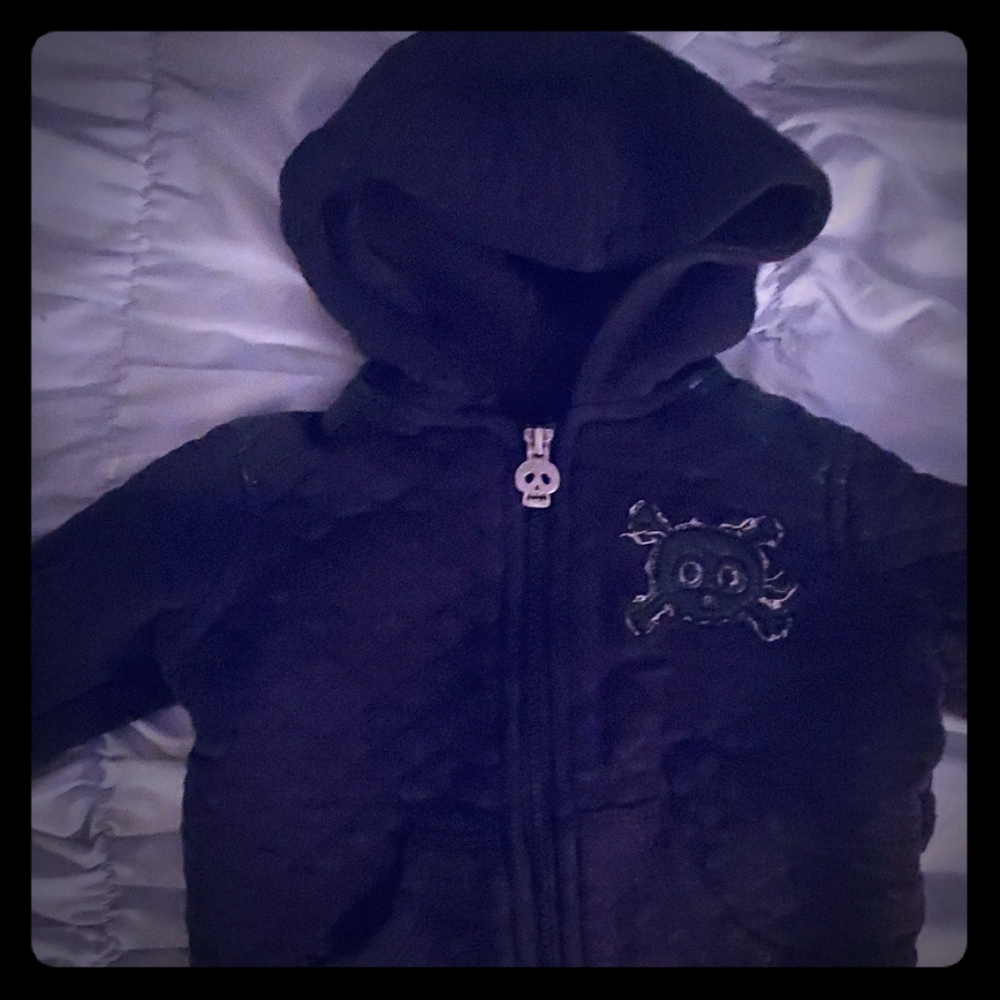 Skulls Black zip up 6mon